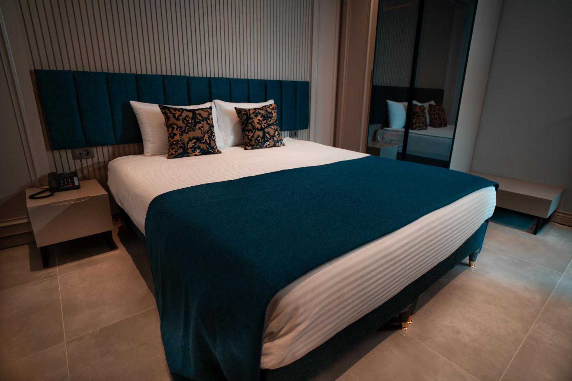 Sam Hotel Анталія Екстер'єр фото